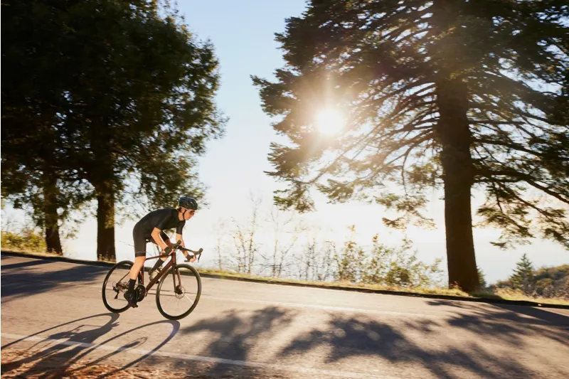 2022 Giant TCR Advanced Disc 0 Mens Road Bike - Gloss Carbon Smoke/Unicorn White-1