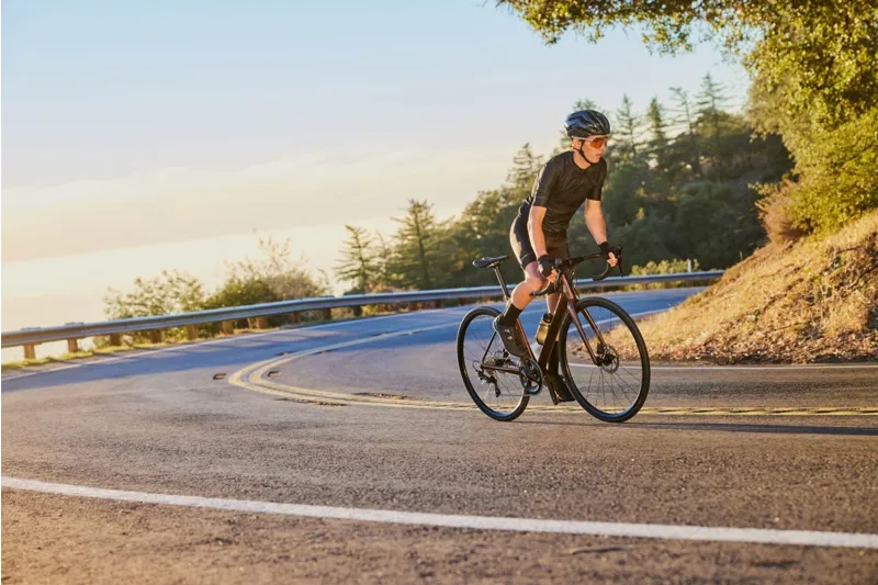 2022 Giant TCR Advanced Disc 0 Mens Road Bike - Gloss Carbon Smoke/Unicorn White-2