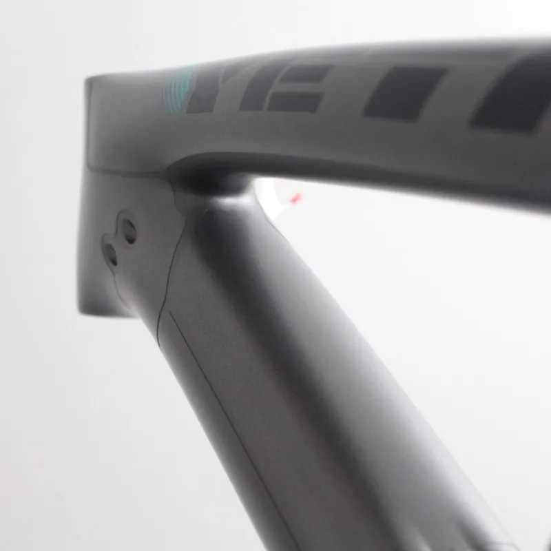 InvisiFRAME for Yeti SB6C V2 Carbon Kit - Medium - Matte-5